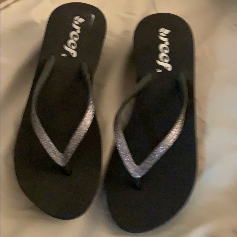 Sandals never worn